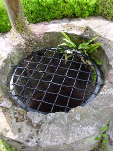 Blacksmith, Hand forged, Design, Ironwork, Forge, Wrought Ironwork, Hot Forged, Blacksmithing, Burrows Lea Forge, Nick Bates, well cover